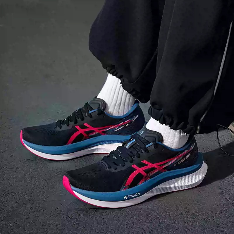 アシックス レディース MAGIC SPEED 4 ブラック - Table Tennis Shoes Asics のレビューと価格