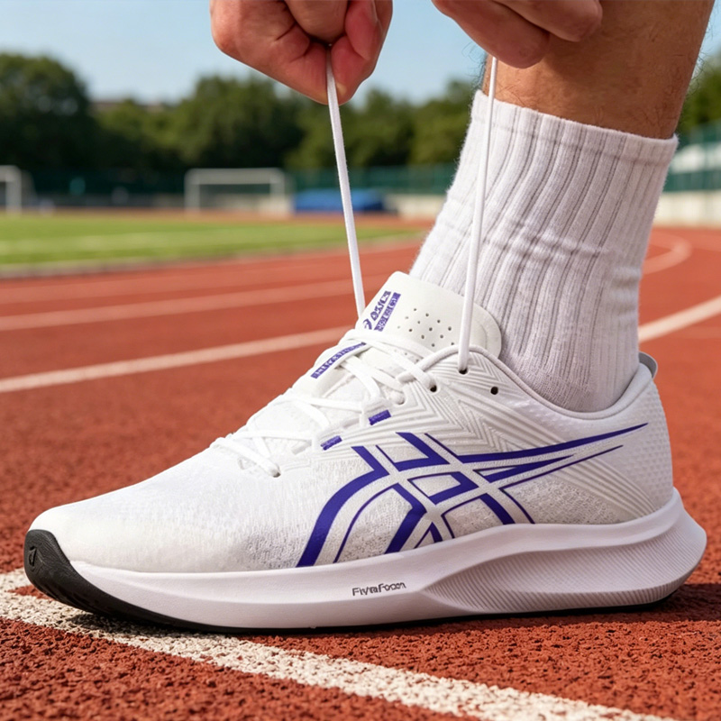 アシックス メンズ ミッドトップ ランニングシューズ 通気性 - Table Tennis Shoes Asics のレビューと価格