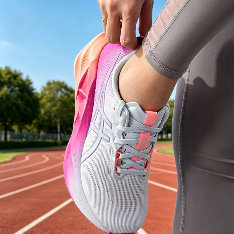 アシックス レディース ミッドトップ ランニング シューズ、 - Table Tennis Shoes Asics のレビューと価格